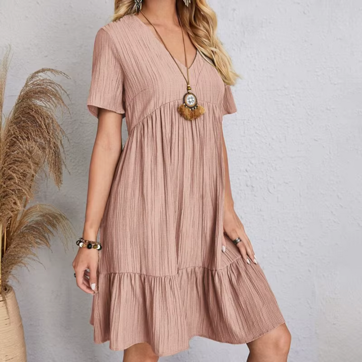 Élodie – Flowing & Flattering Dress with Pleated Texture