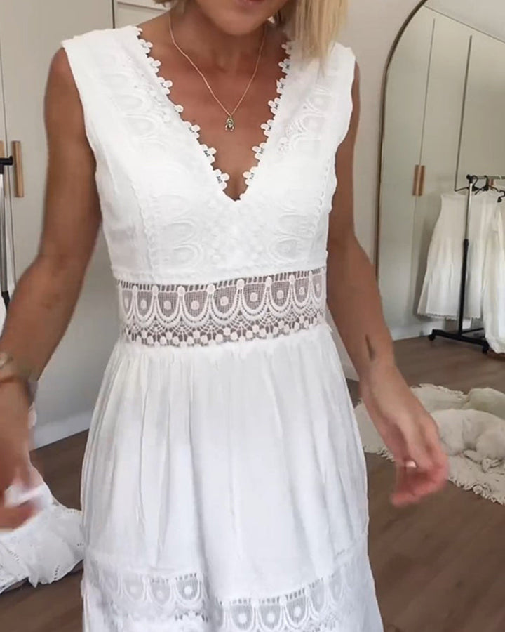 Alexa - Lace V-Neck Cami Dress