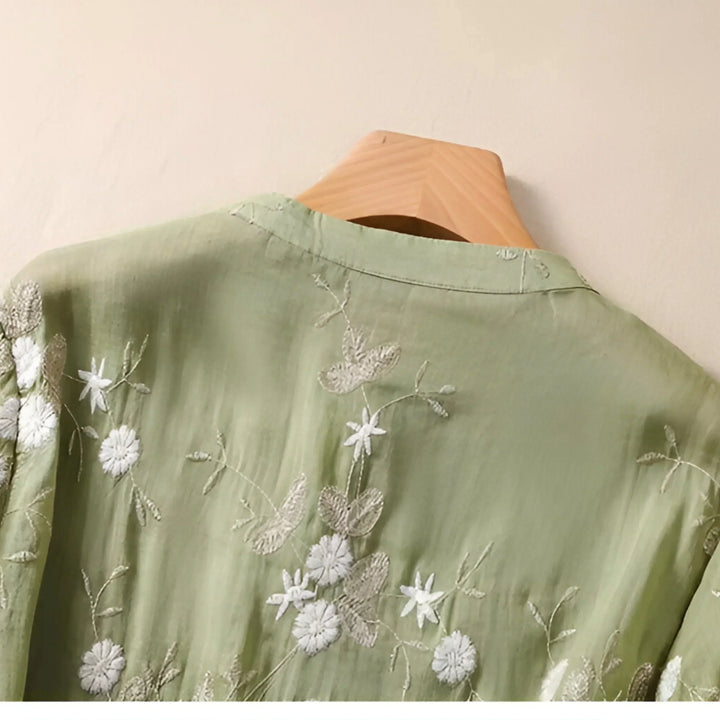 Madeline | Lightweight cotton blouse
