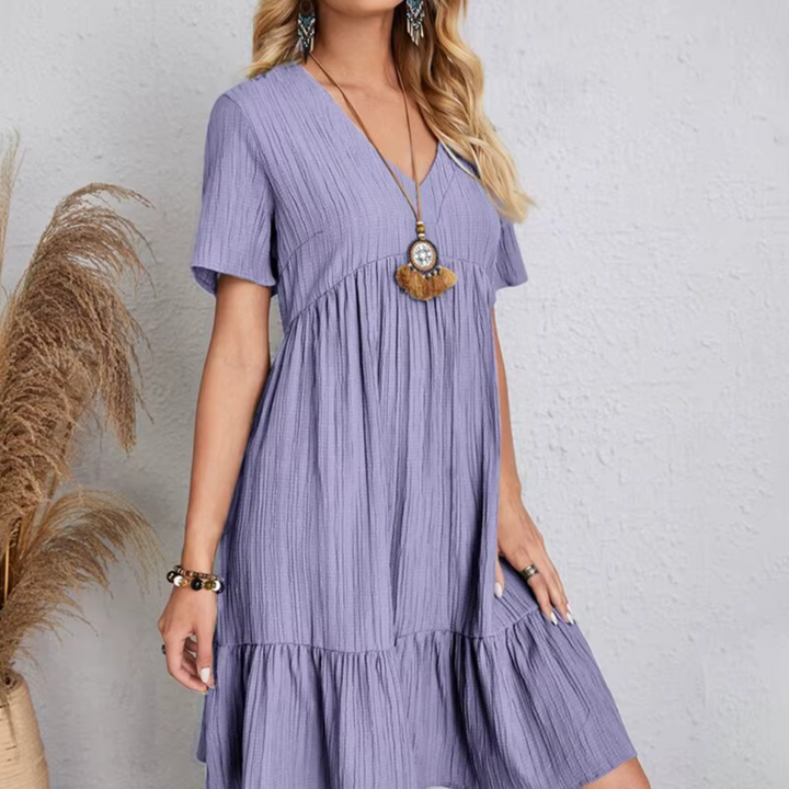 Élodie – Flowing & Flattering Dress with Pleated Texture
