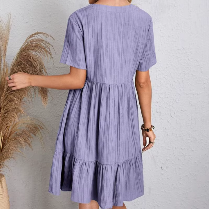Élodie – Flowing & Flattering Dress with Pleated Texture