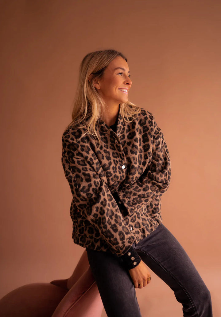 Ariel | Chic Leopard Jacket