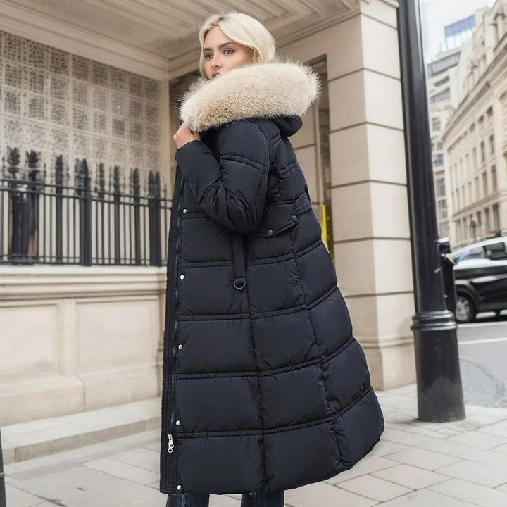 Lily | Luxurious winter parka with fur hood