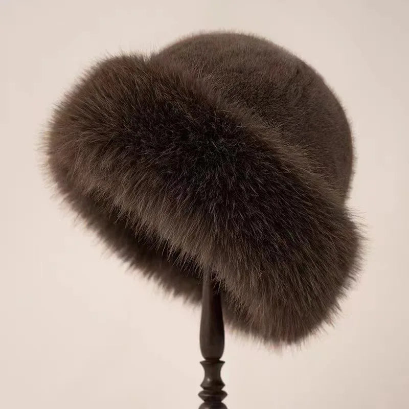 Anne™ - Elegant fur hat