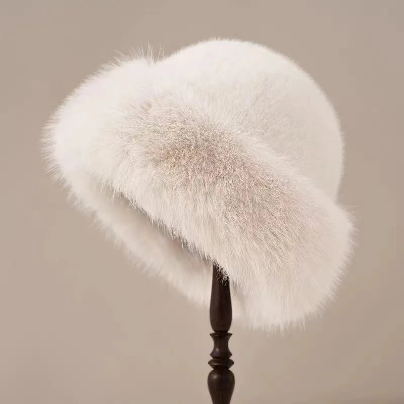 Anne™ - Elegant fur hat