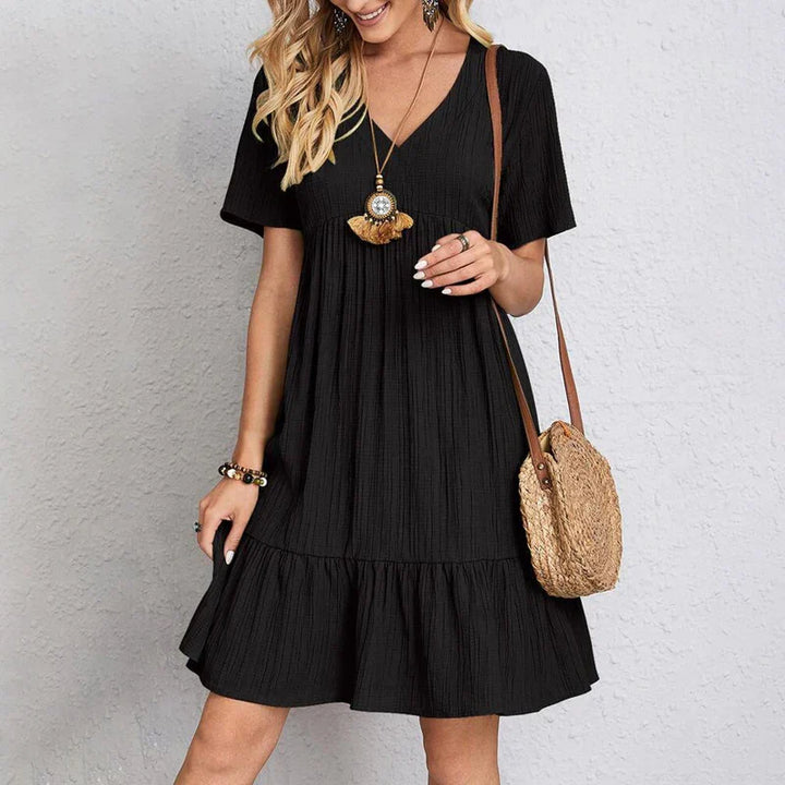 Élodie – Flowing & Flattering Dress with Pleated Texture