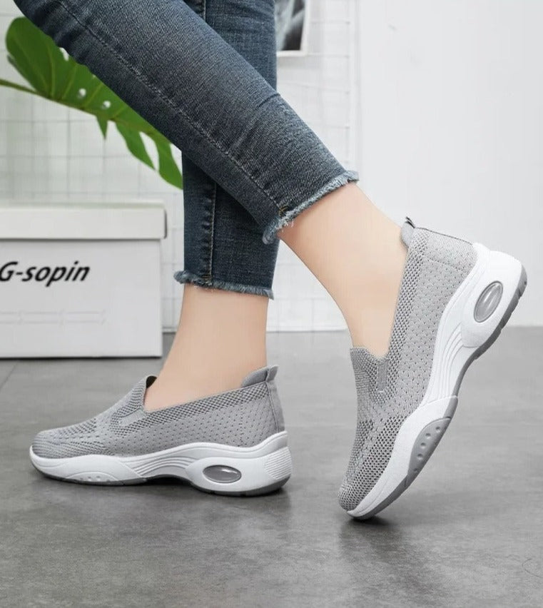 Paola™ - Breathable knitted orthopedic sneakers