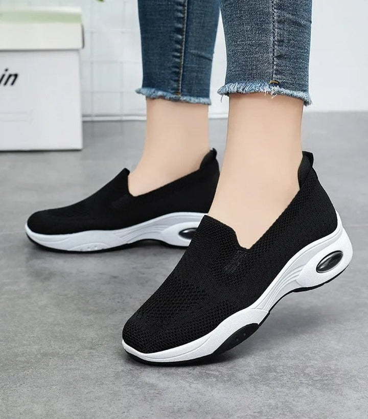 Paola™ - Breathable knitted orthopedic sneakers