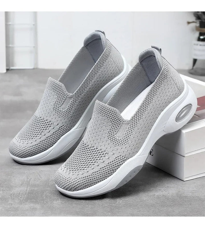 Paola™ - Breathable knitted orthopedic sneakers