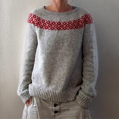 ELMA - LOOSE AND COMFORTABLE SWEATER