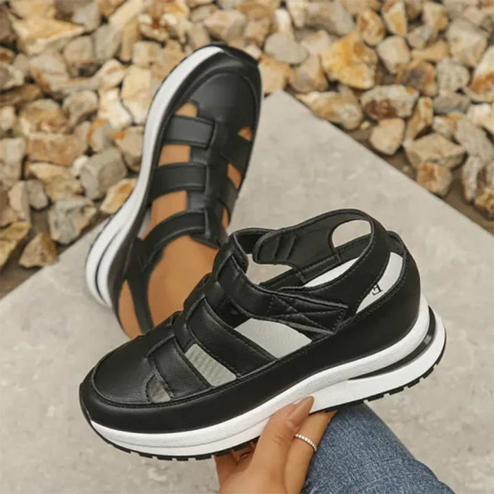 PHILOMÈNE - CLOSED TOE URBAN SANDALS